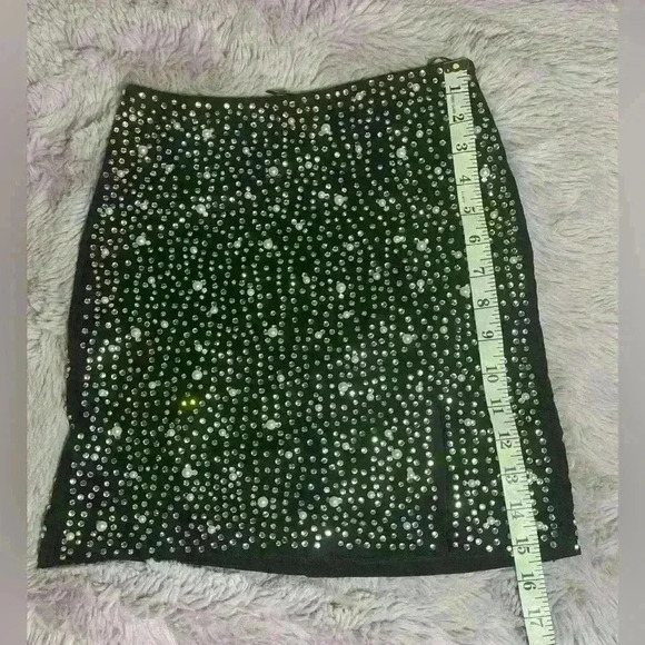 Windsor Small Pencil Skirt - Picture 7 of 7